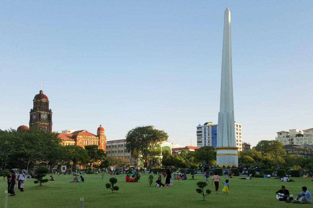Yangon Urban Hotel מראה חיצוני תמונה