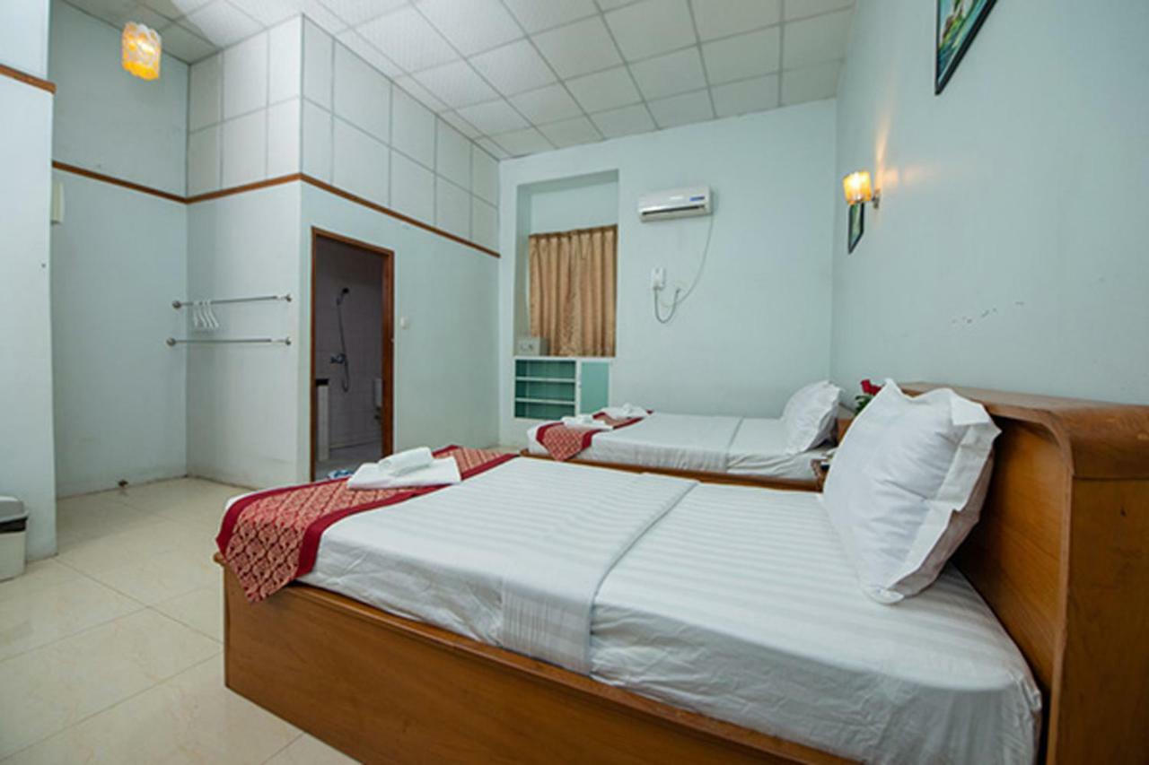 Yangon Urban Hotel מראה חיצוני תמונה