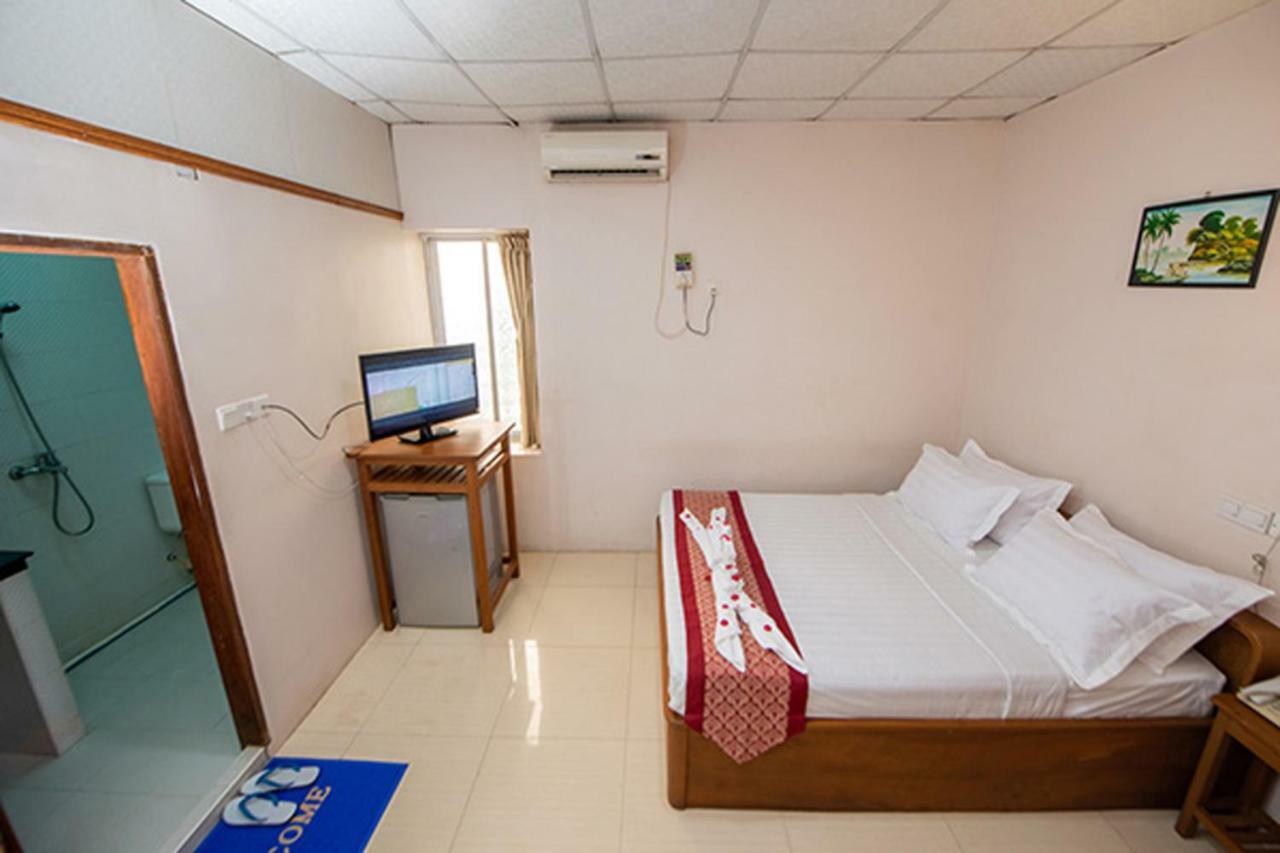 Yangon Urban Hotel מראה חיצוני תמונה